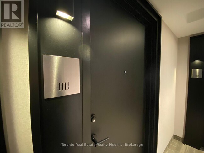 Photo - 125 Redpath Ave Unit 1111