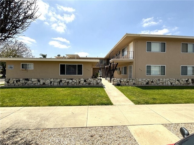 Photo - 254 E Navilla Pl