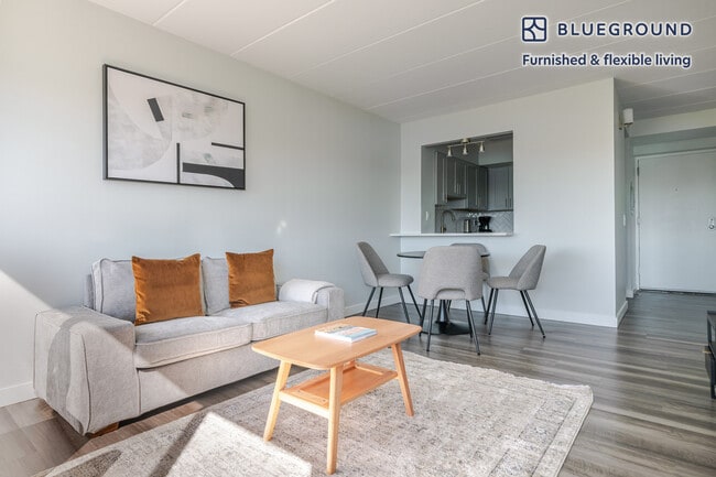 Photo - 1925 Commonwealth Ave Unidad FL11-ID1272