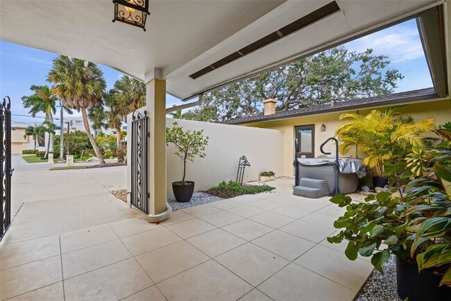 Photo - 7215 Westmoreland Dr