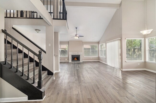 Photo - 5115 Shady Gardens Dr