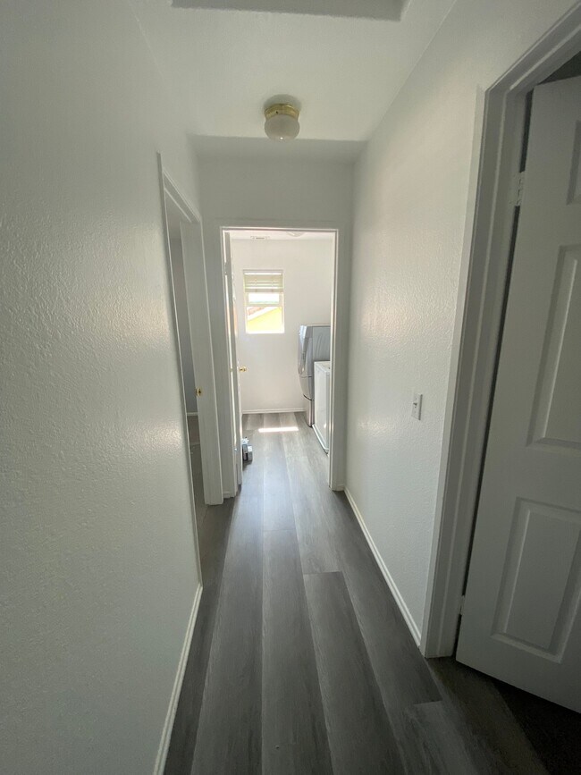 Photo - 15221 Hallmark Ln