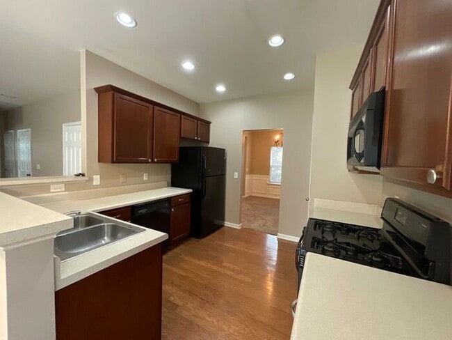 Photo - 504 Quinn Dr