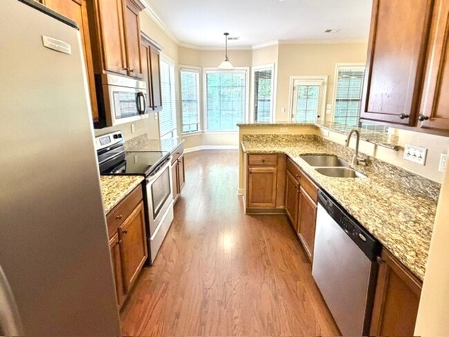 Photo - BirdStoneCv10601 Unit 1