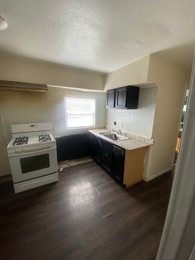 Photo - 5433 Beacon Ave