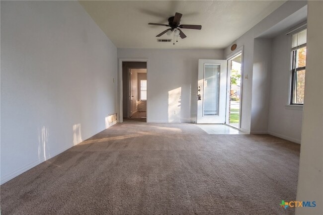 508 Mary St