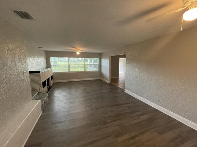 Photo - 3427 W Main St