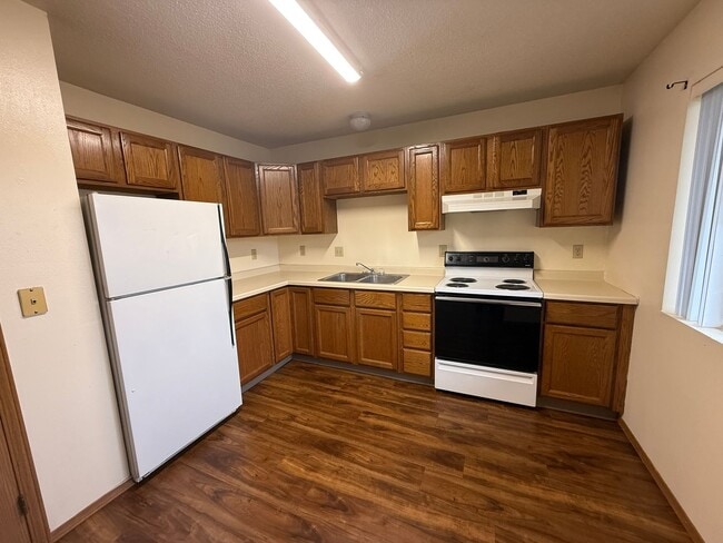 Photo - 2 Bedroom Upper Unit at the Driftless Apartments Unidad 813 - Apt 5 (Upper)