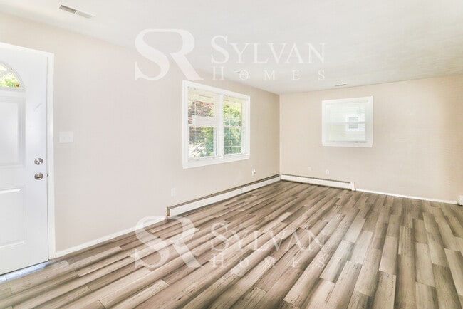 Photo - Easy living in this 3 BR, 1 BA Rancher