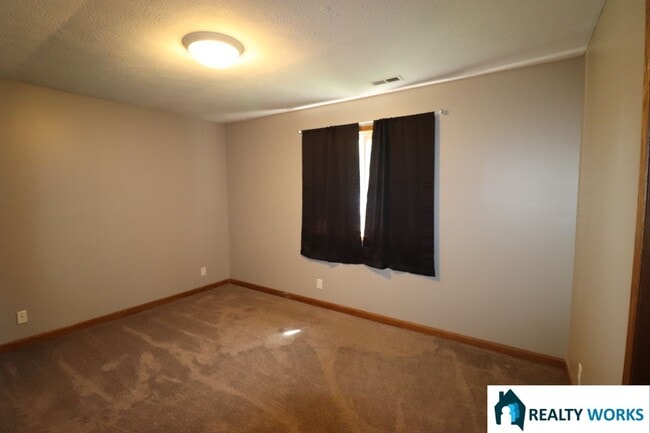 Photo - Lovely 3 Bedroom, 1 bath house available now.