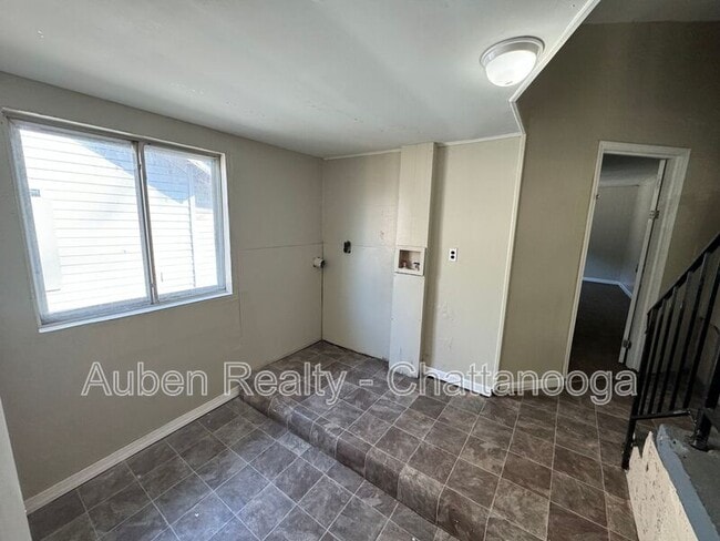Photo - 2406 12th Ave