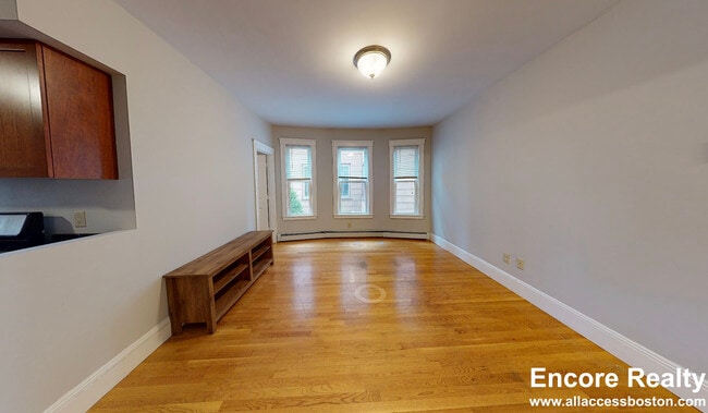 Photo - 11 Beacon St Unit 1