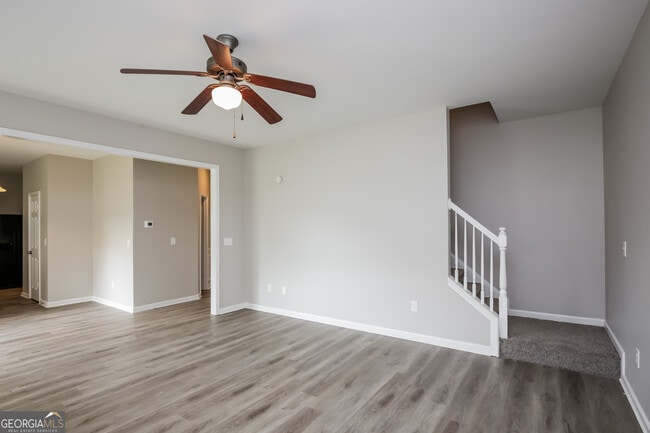 Photo - 248 Springs Crossing