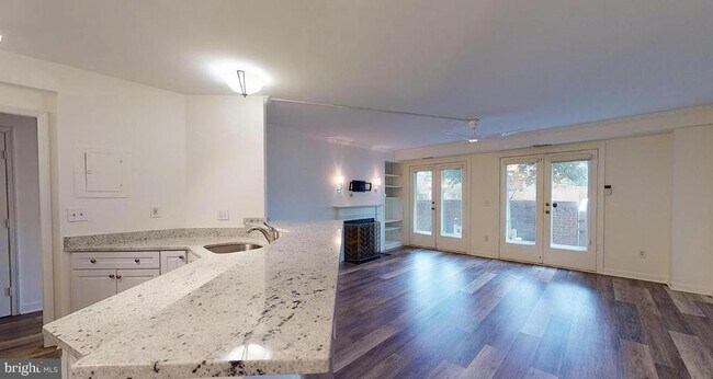 Photo - 801 S Pitt St Unit 228