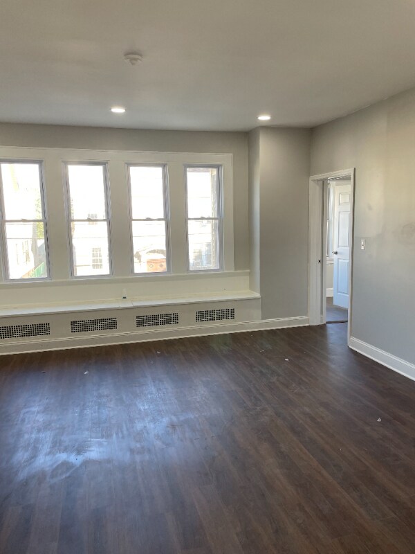 Photo - 133 Vermont Ave Unit 2nd