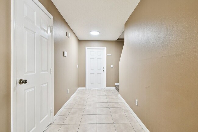 Photo - 4221 Winding River Way