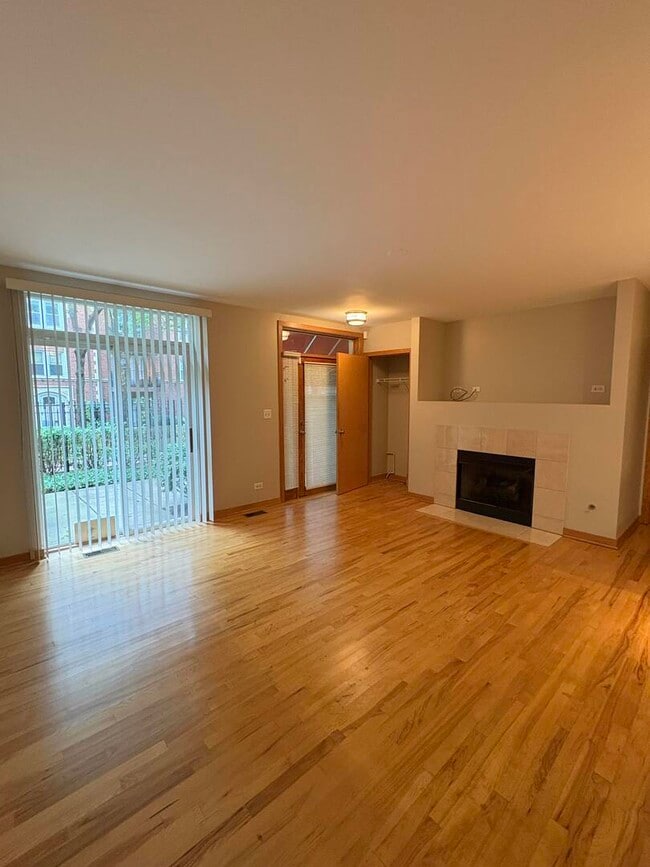 Photo - 1033 E 46th St Unit 201