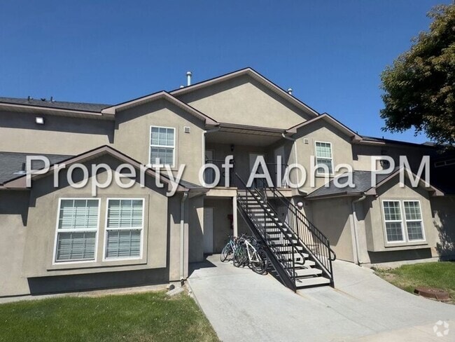 Building Photo - 1069 W Pine Ave Rental