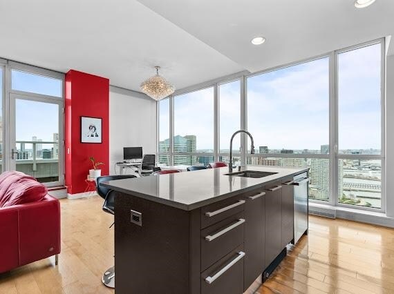 Photo - 2 2nd St Unidad 4001