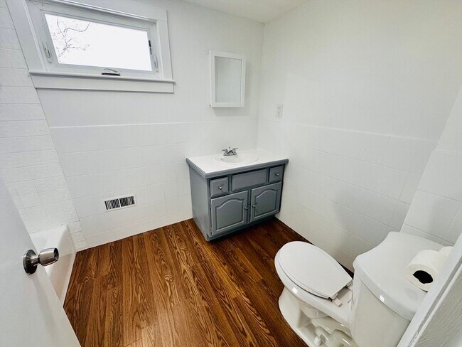 Photo - 12 Thorndike St Unidad 2