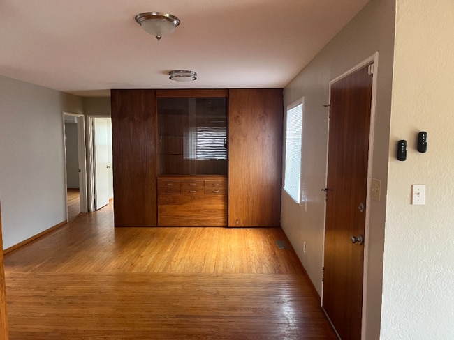 Photo - 161 Sequoia Dr