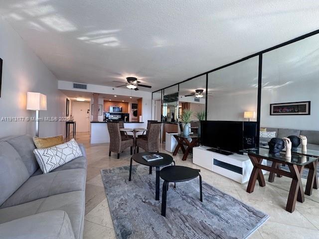 Photo - 1717 N Bayshore Dr Unit A-2553