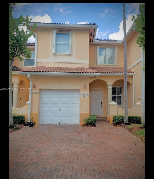 Building Photo - 12553 SW 121st Way Rental