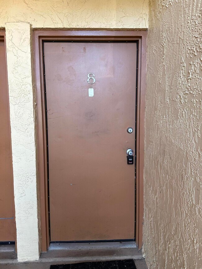 Photo - 837 Hickory St Unidad 8