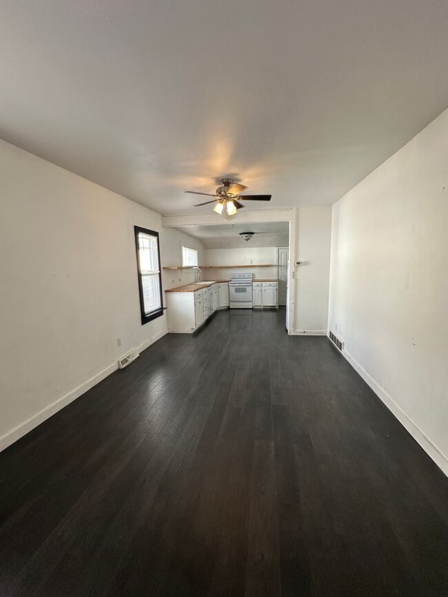 Photo - Charming 2 Bed, 1 Bath Home in Saint Anthony!