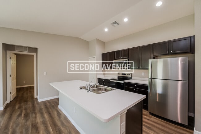 Photo - 18132 Harkins Ave