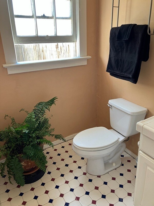 Photo - 1222 N Olsen Ave