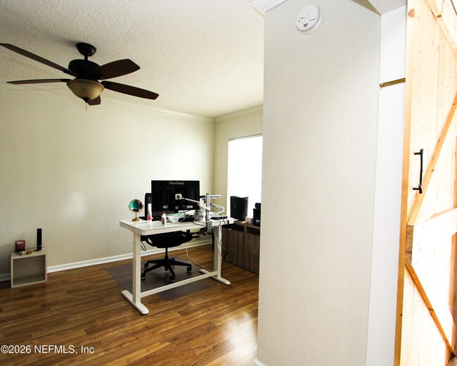 Photo - 1448 Heather Ct