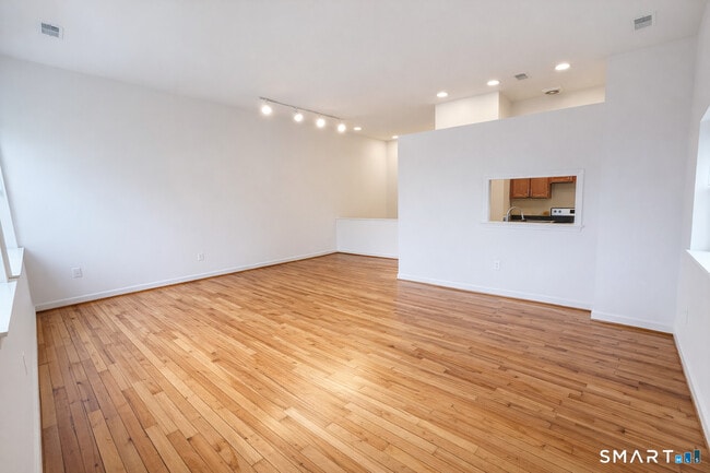 Photo - 114 Huckleberry Hill Rd