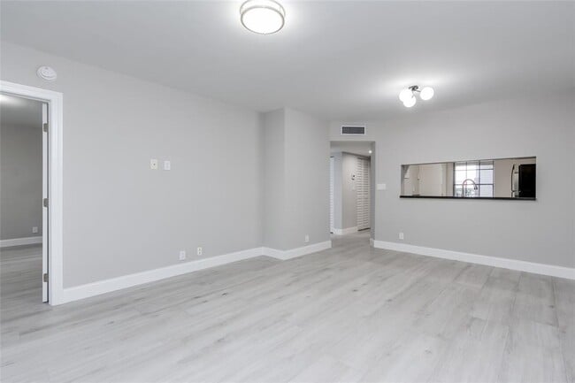 Photo - 2474 NW 89th Dr Unidad # 2474