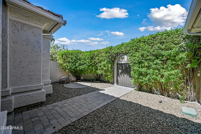 Photo - 6057 E Campo Bello Dr