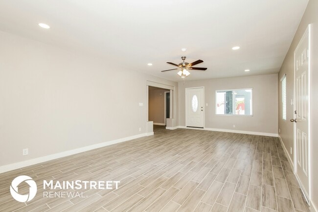 Photo - 3713 W Lone Cactus Dr