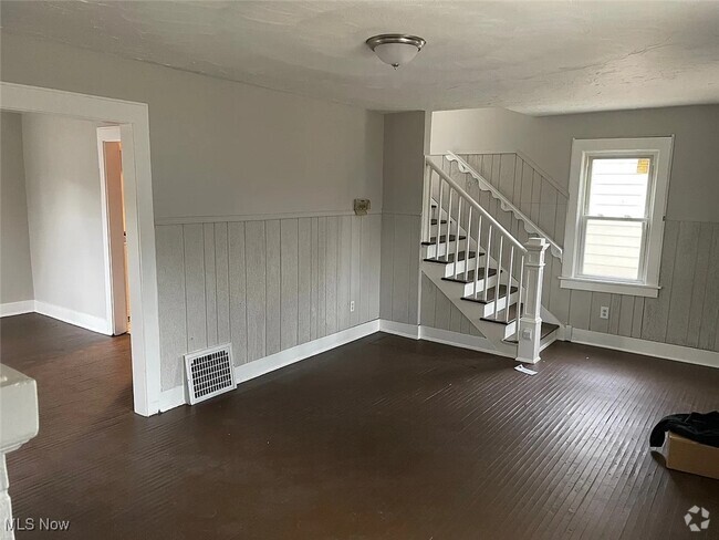 Building Photo - 660 Minerva Pl Rental