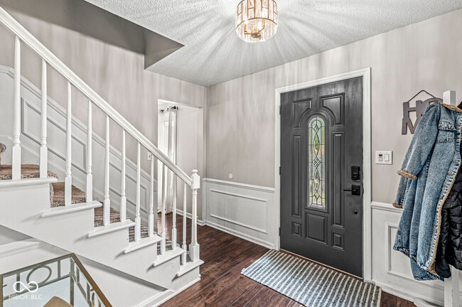 Photo - 6542 Kingman Dr