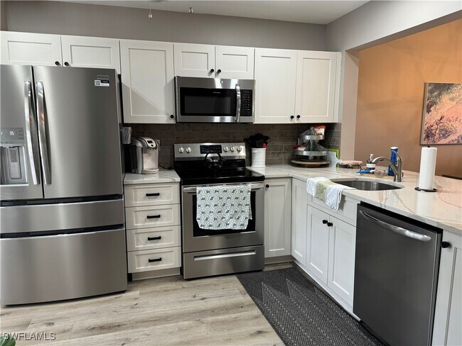 Photo - 605 Augusta Blvd Unit 14