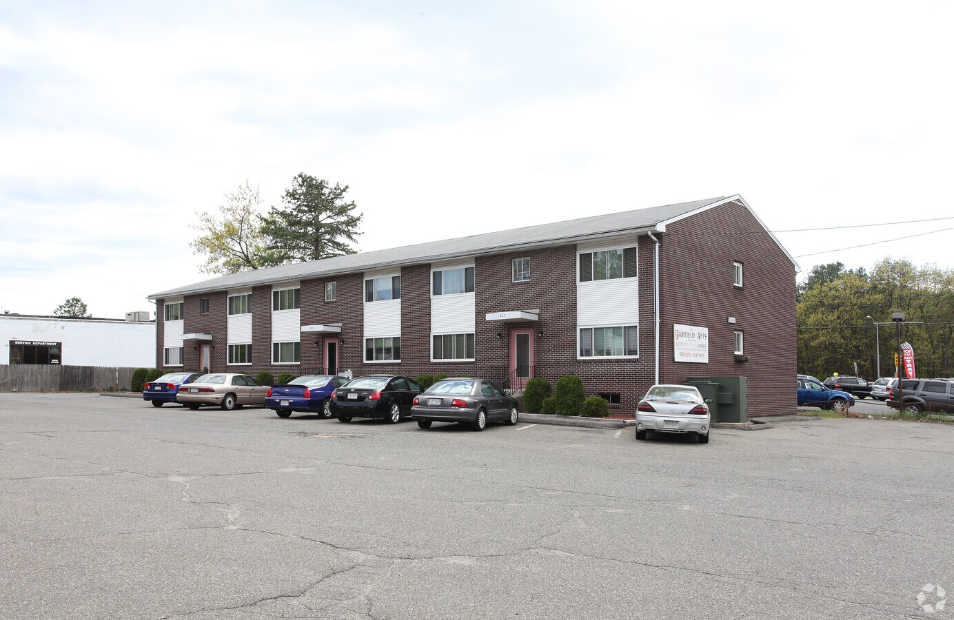 Fairfield Apartments - Fairfield Apartments