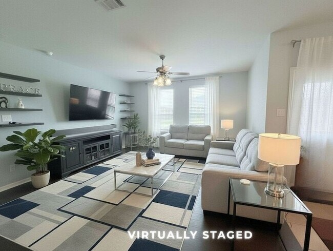 Photo - 1009 Cushing Dr