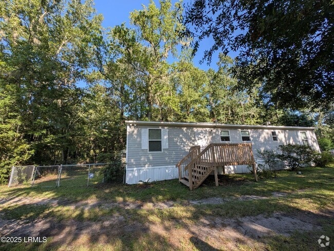 Building Photo - 3307 Powell Dr Rental