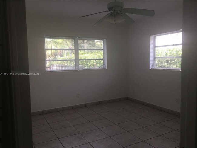 Photo - 4851 University Dr Apartment Unit 4851