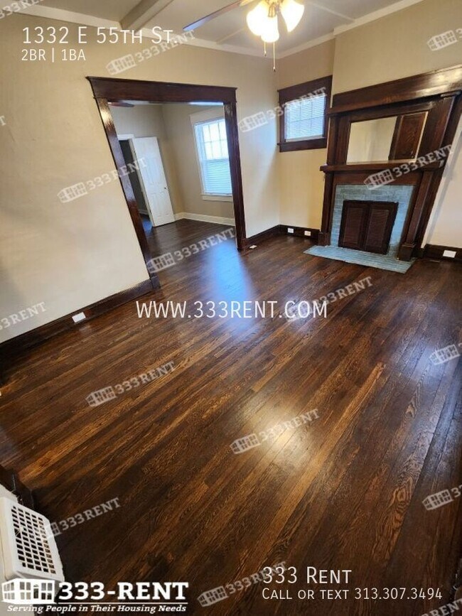 Photo - 1332 E 55th St