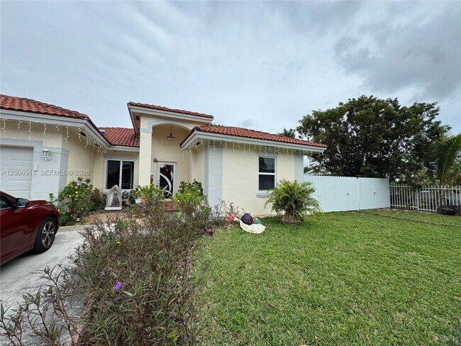 Photo - 11951 SW 192nd Terrace Unit N/A