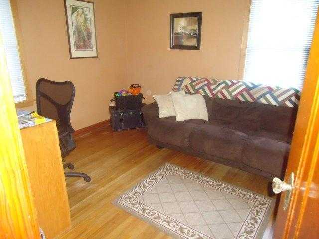 Photo - 1003 W 9th St