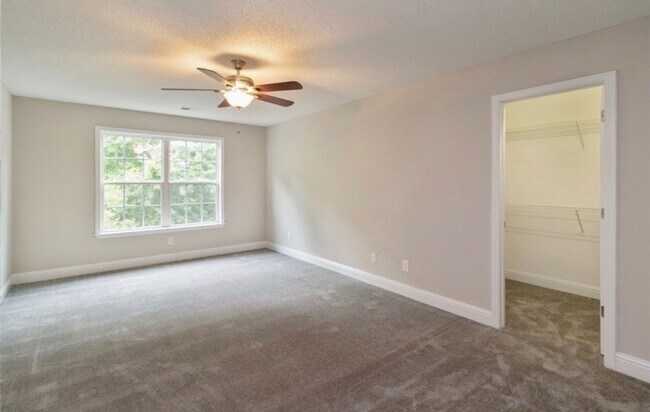 Photo - 224 High Ridge Ct