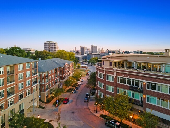 Neighborhood Feel, Downtown Access - Founders at Union Hill Apartments