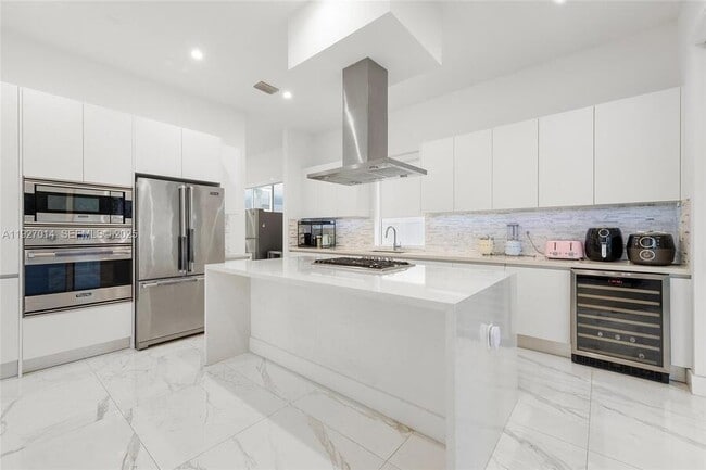 Photo - 7455 NW 103rd Pl