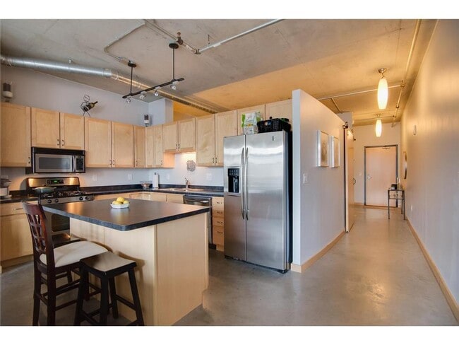 Photo - 720 N 4th St Unit 512